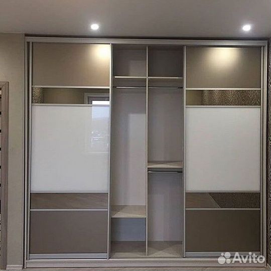 Стенка в гостиную