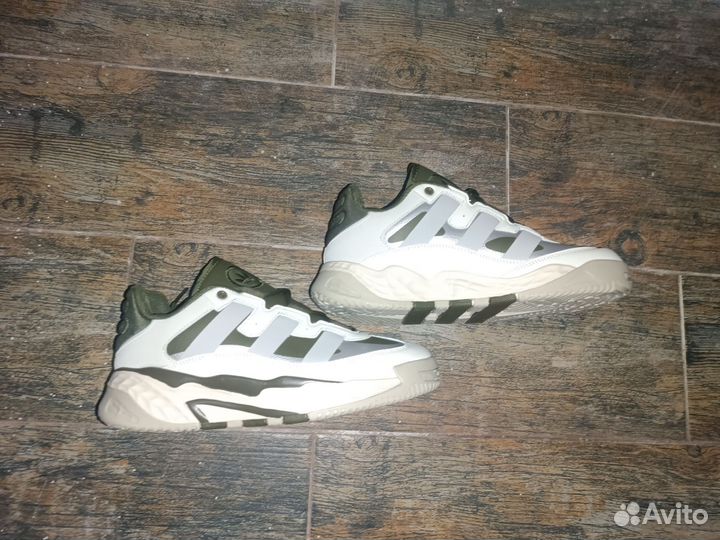 Кроссовки adidas niteball