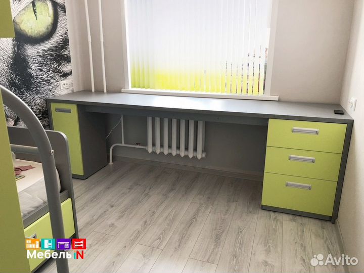 Детский стол от производителя