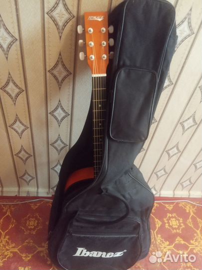 Продам гитару