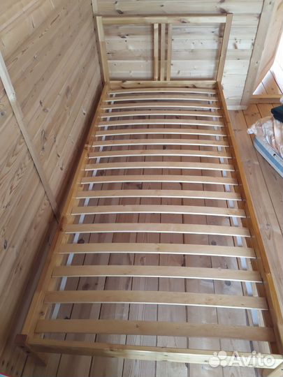 Кровать односпальная 90х200