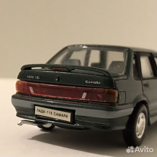 Модель LADA 2115 Ваз 2115 1:43 Autobahn