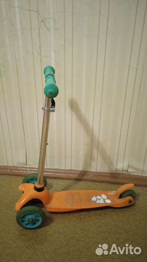 Самокат детский трехколесный