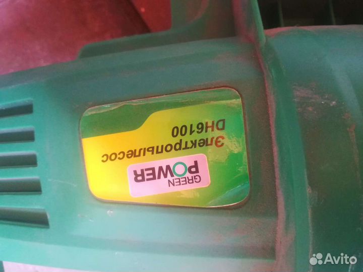 Электропылесос для собирания листьев