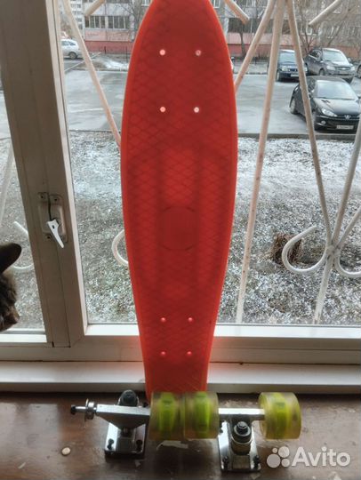 Пениборд на запчасти: две подвески, колеса, доска