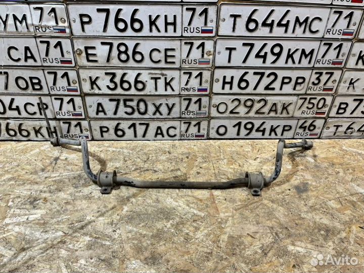 Передний стабилизатор Ford Focus 2 седан 1.8 2008