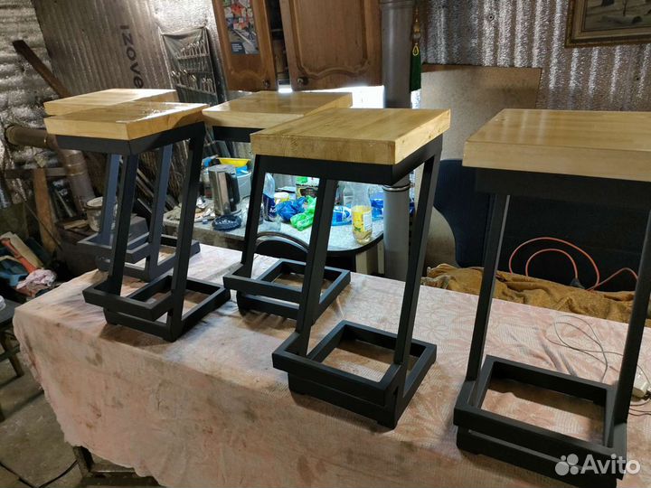 Табурет барный