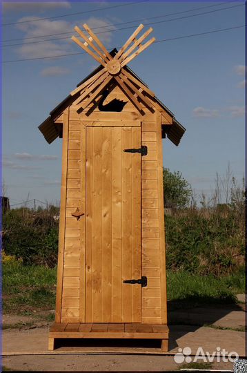 Уличный туалет деревянный WAT893
