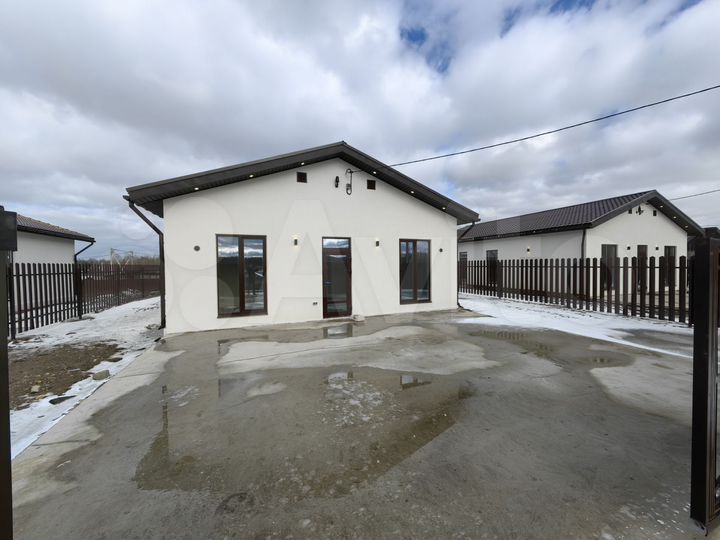 Дом 95,6 м² на участке 4 сот.