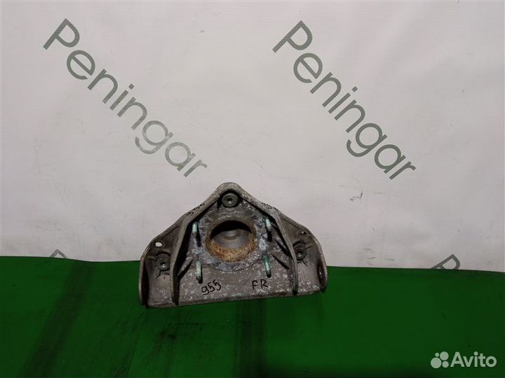 Кронштейн амортизатора передний Porsche Cayenne