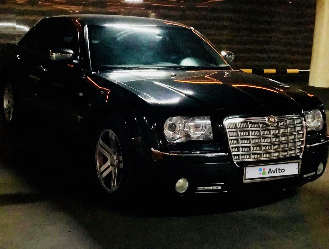 Chrysler 300C: фото владельца