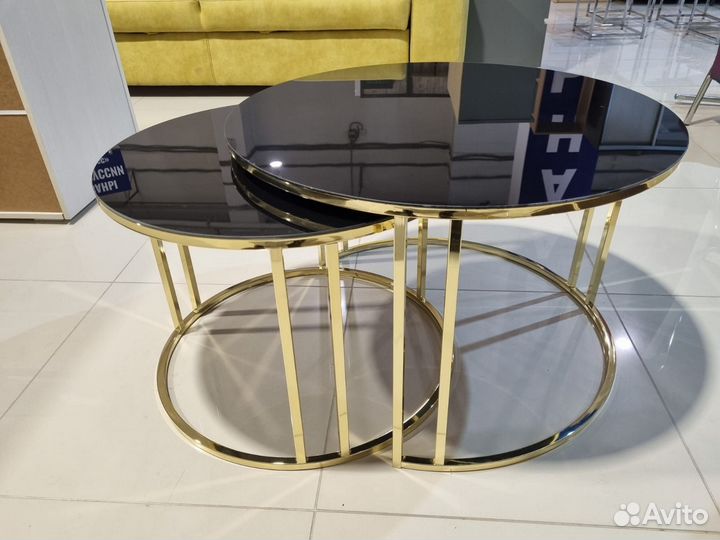 Журнальный столик