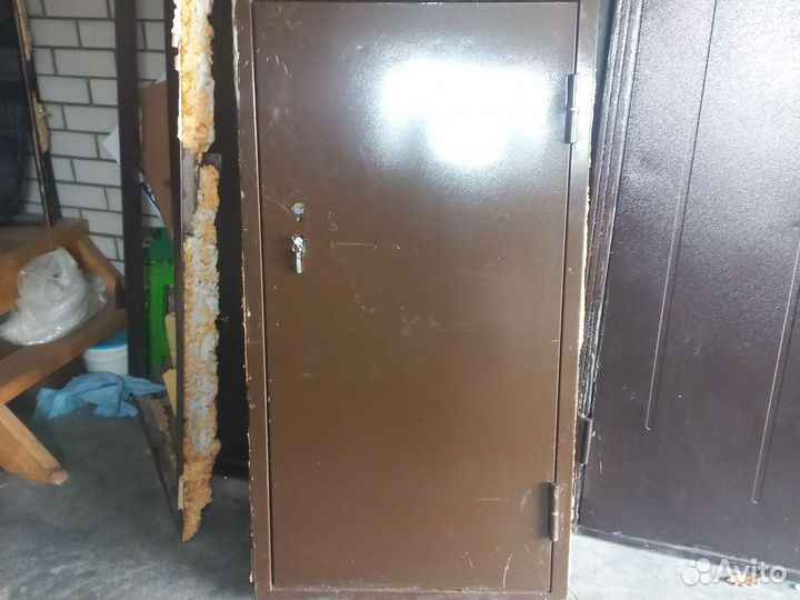 Дверь металлическая