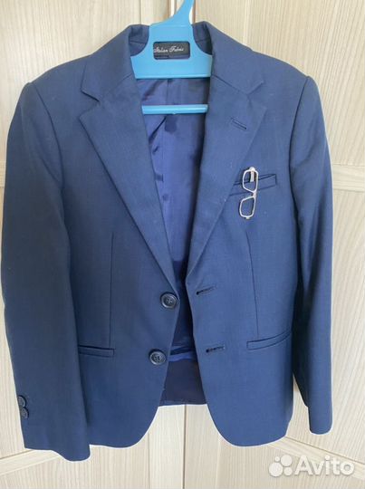 Пиджак для мальчика 128