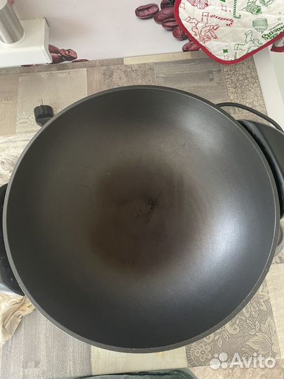 Электрический Bork G 600 Вок