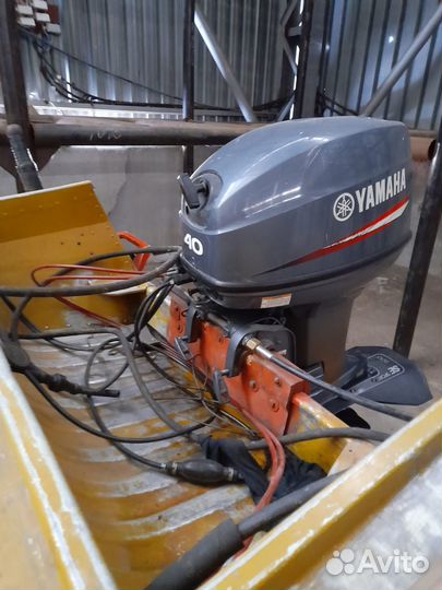 Моторная лодка Казанка 5м4 с мотором Ямаха 40