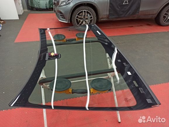 Лобовое стекло Volvo xc60 с обогревом