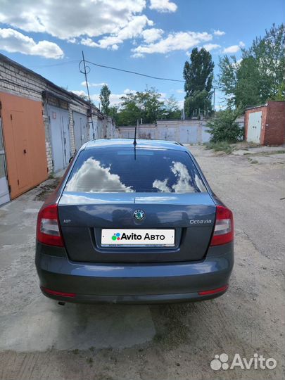 Skoda Octavia 1.6 МТ, 2011, 150 000 км