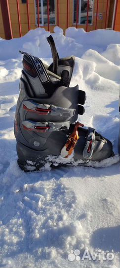 Горнолыжные ботинки