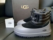 UGG Lace-up