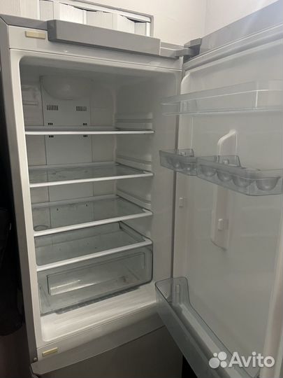 Холодильник samsung