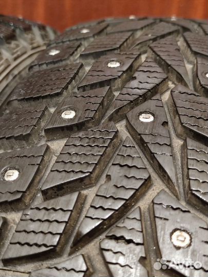 Dunlop SP Winter Ice02 185/65 R15 92T