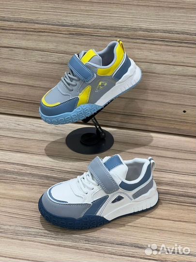 Кроссовки кожа опт детские 26-31 размер