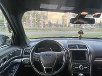 Ford Explorer 3.5 AT, 2018, 126 000 км, с пробегом, цена 3 150 000 руб.