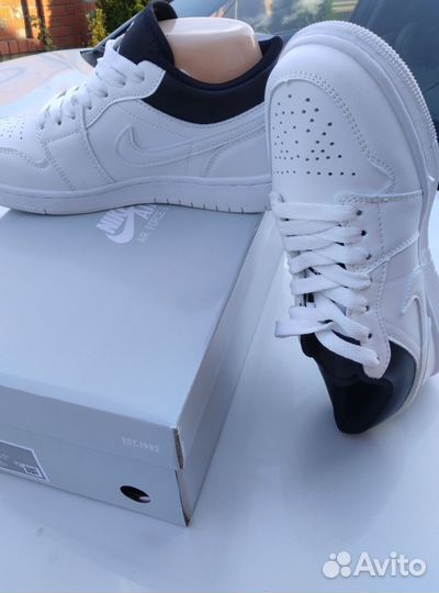 Кроссовки nike air jordan женские, подростковые