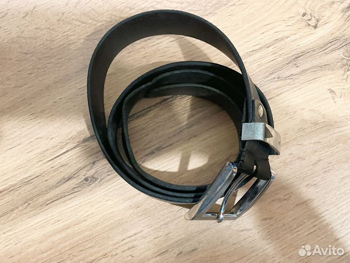 Мужской кожаный ремень