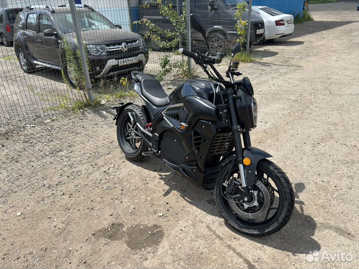 Электромотоцикл Diavel M-PRO