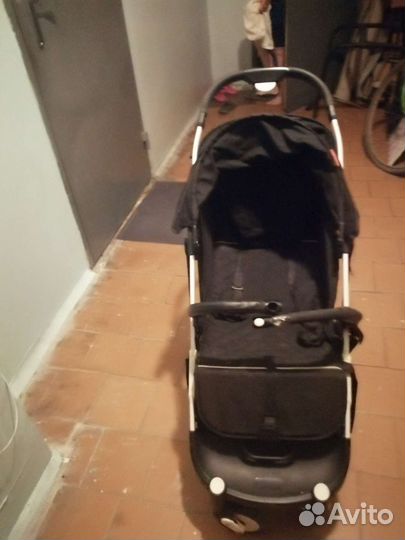 Продается детская коляска новая цена 4 тыс