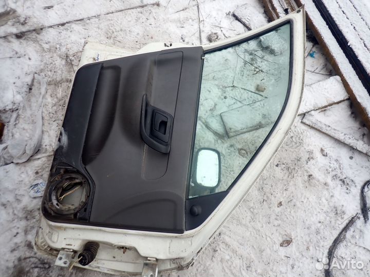 Дверь передняя левая для VW Caddy II 1995-2004