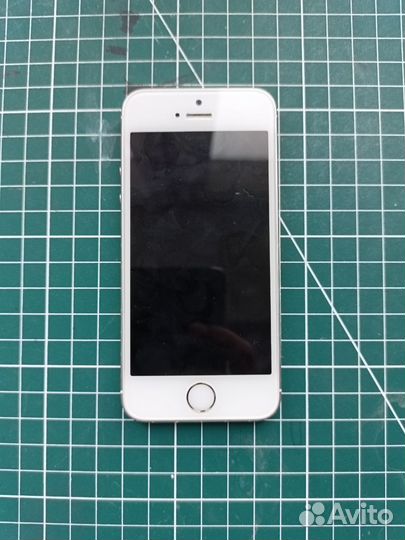 iPhone 5S, 16 ГБ