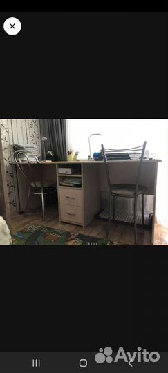 Письменный стол