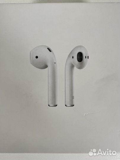 Беспроводные наушники apple airpods