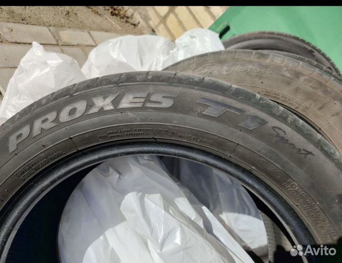 Toyo Proxes T1 Sport 225/55 R17