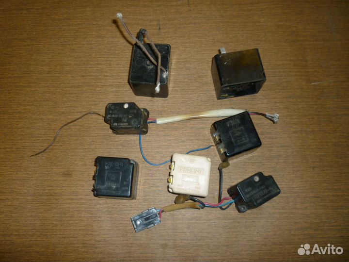 Реле для холодильника полюс