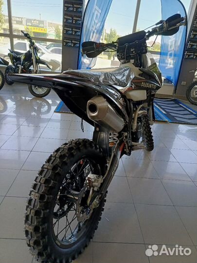 Avantis Enduro 300 PRO Carb FCR в наличии