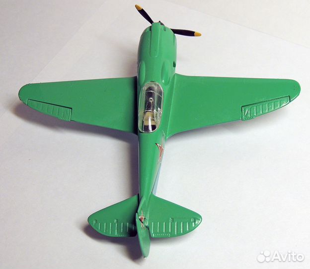 Модели самолетов СССР металл И-16, Ла-5, Як-3 вмес