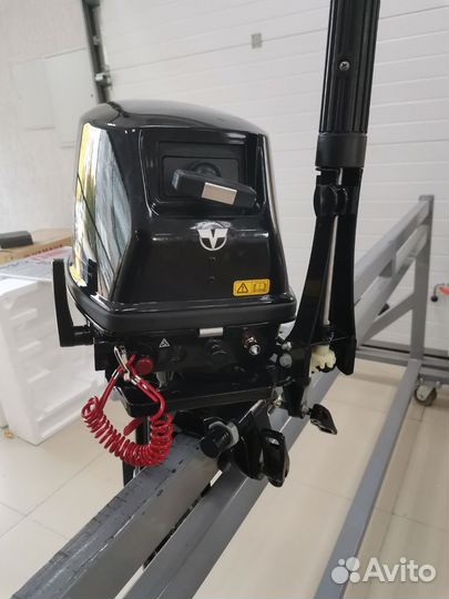 Лодочный мотор Tohatsu M18E2
