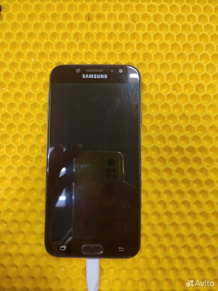 Samsung Galaxy J7 (2017), 3/16 ГБ