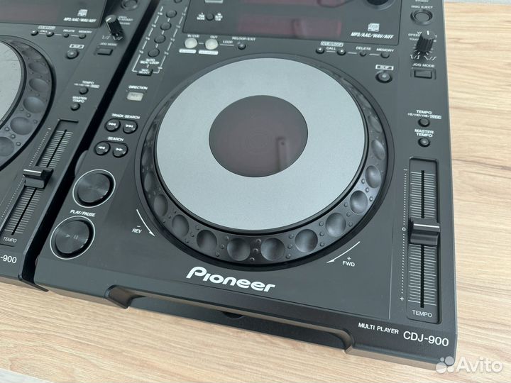 Pioneer CDJ-900