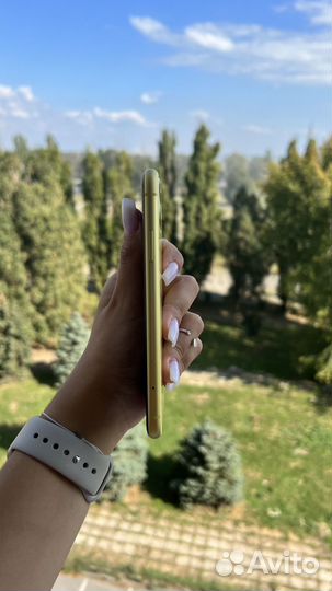 Телефон iPhone 11 128 gb
