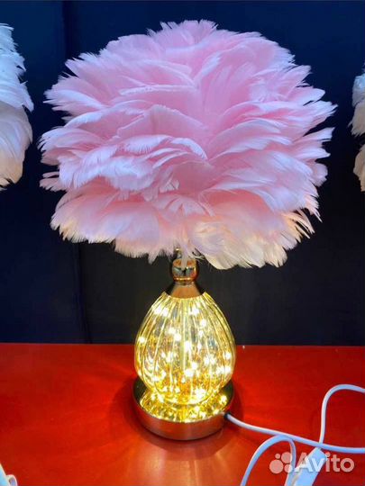 Лампа настольная