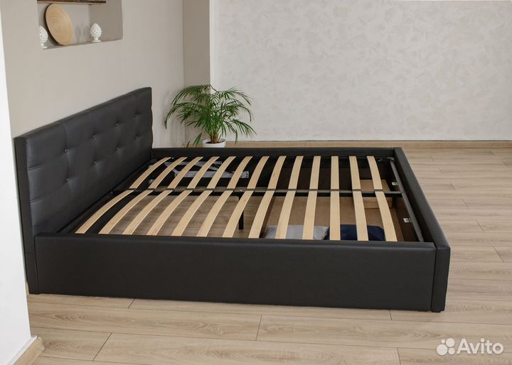 Кровать новая с матрасом 160х200 черная Роза