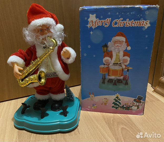 Музыкальный Санта и елочка