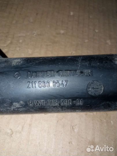 Mercedes w211-219 форсунка омывателя фары левая