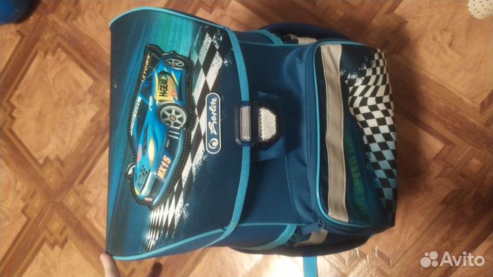 Школьный рюкзак