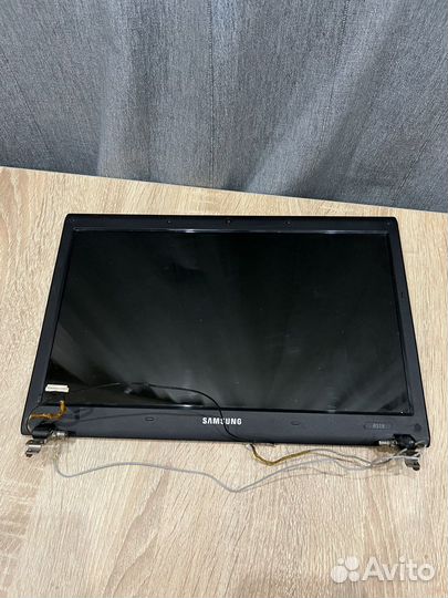 Запчасти на ноутбук Samsung r519